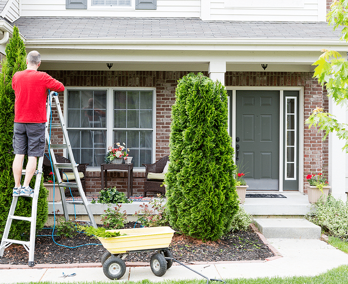Outdoor spring cleanup services around Centerville, Ohio.